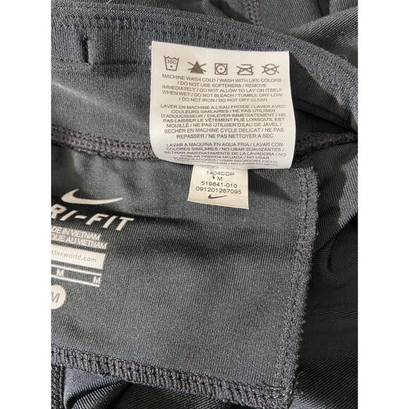 Nike Black Cropped Leggings - Picture 4 of 6